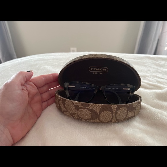 Coach prescription glasses. You can replace the lens. This is coach HC6070 - Picture 4 of 6
